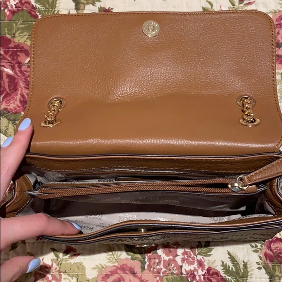 Michael Kors mini brown bag - Picture 4 of 6